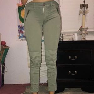 American Eagle pants